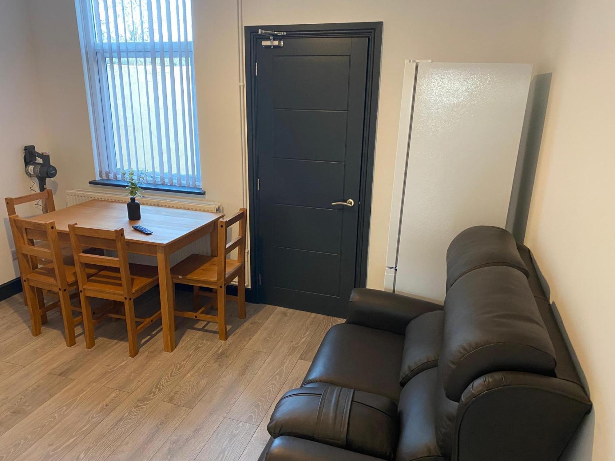 Houghton Guest House 2 Stoke-on-Trent 外观 照片